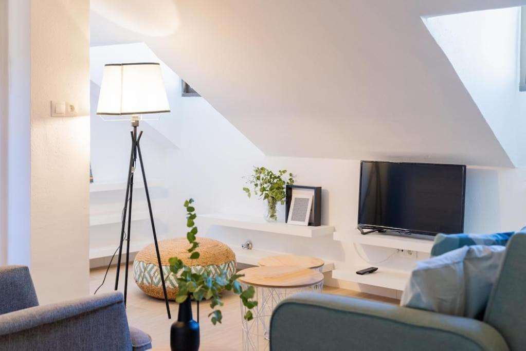 Ct 231 - Center - Floor Ii Appartement
